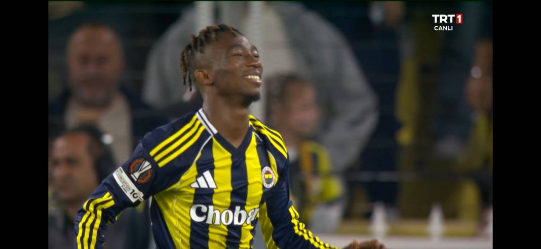Kadıköy’de Zafer Gecesi! Avrupa Ligi’nde Fenerbahçe Göz Kamaştırdı 2